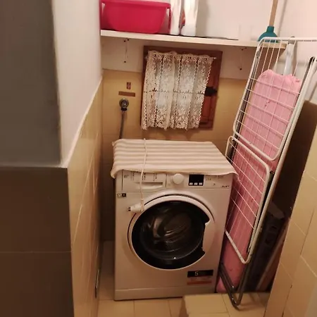 Il Grazioso Di Chiara Con Posto Auto Privato شقة ليفورنو