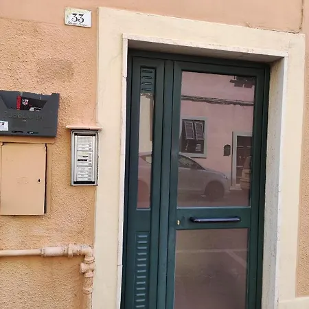 Il Grazioso Di Chiara Con Posto Auto Privato شقة *