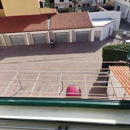 Il Grazioso Di Chiara Con Posto Auto Privato شقة *